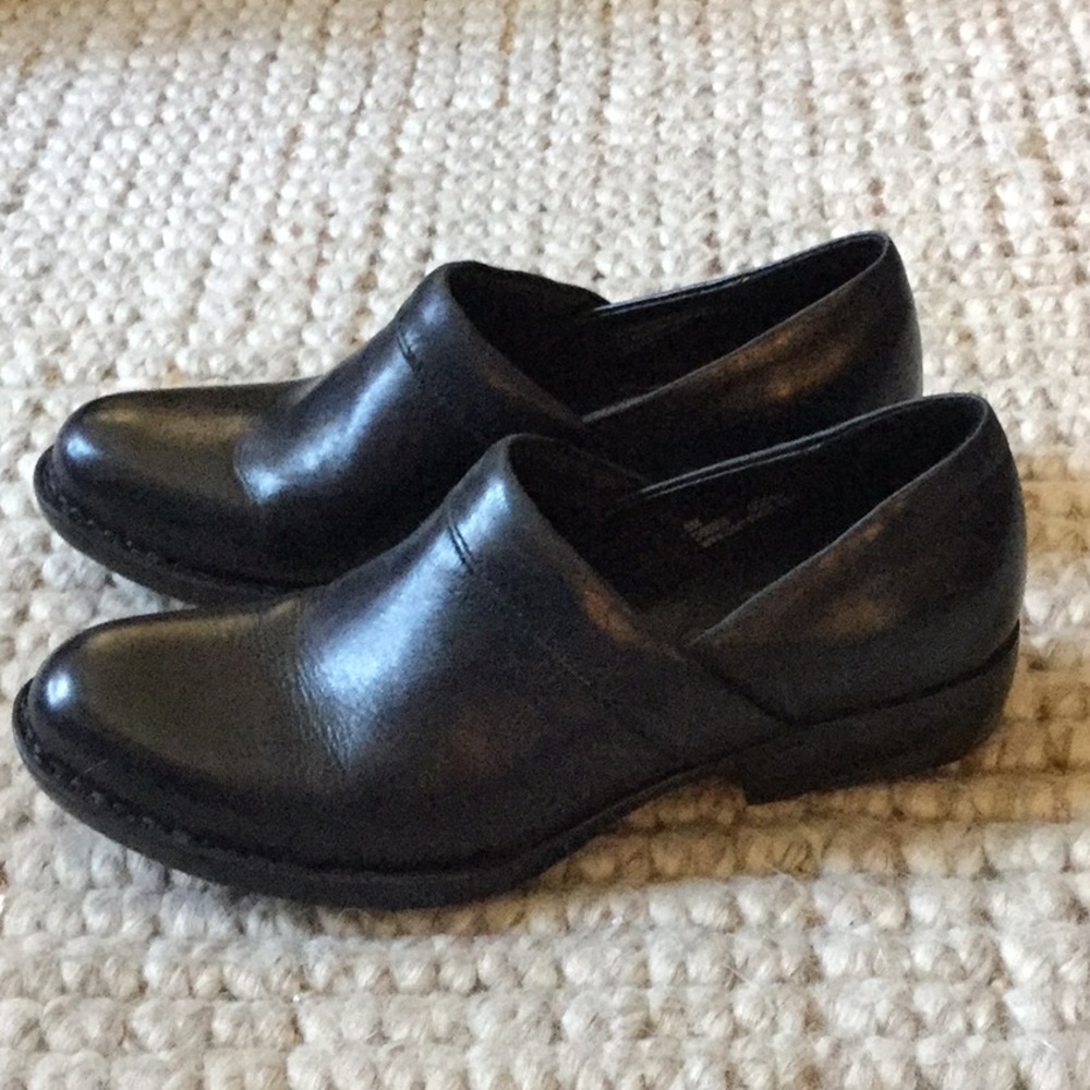 Born size 6 Boot Shoes/Booties in Black